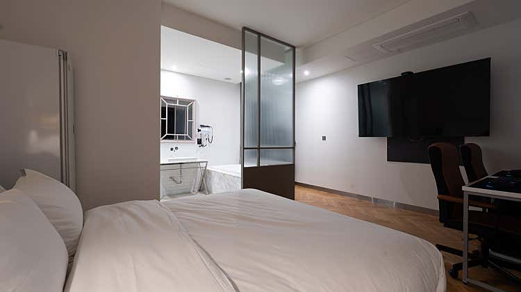 슈페리어 2PC (Superior 2PC)